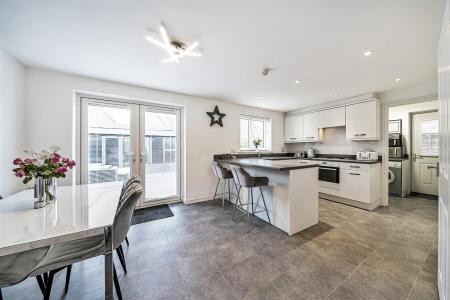 Richborough Close Margate, 4 bedroom home for sale