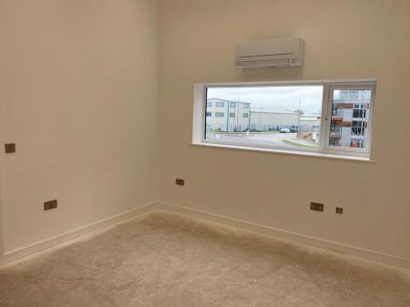 Office 3 maple leaf mansion business park by Guild