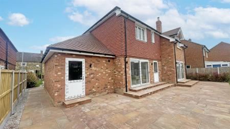 Plot 4 Patio.jpg