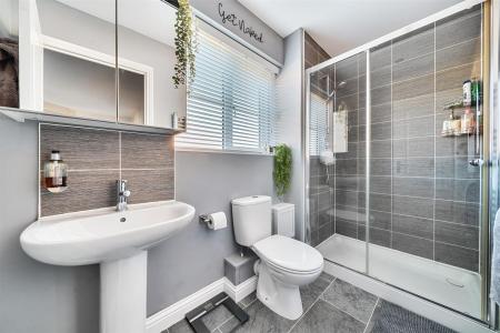 Hereson Road Broadstairs, 4 bedroom home for sale