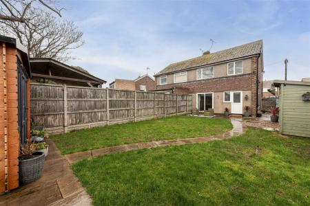 3 bedroom home for sale in Alicia Avenue Margate b