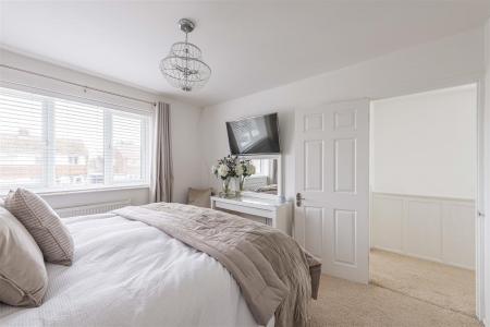 3 bedroom home for sale in Alicia Avenue Margate b