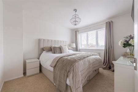 3 bedroom home for sale in Alicia Avenue Margate b