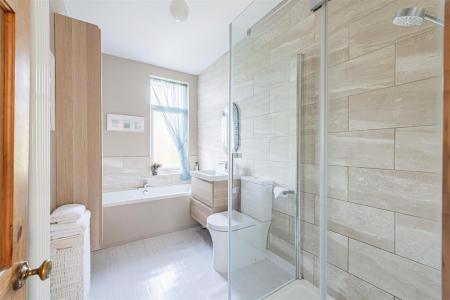 Guilton, Ash, bedroom semi detached home for sale