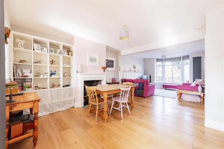 Guilton, Ash, bedroom semi detached home for sale