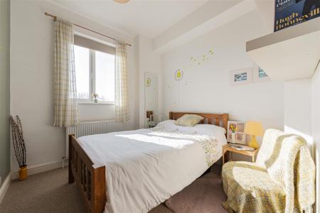 Guilton, Ash, bedroom semi detached home for sale