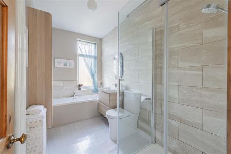 Guilton, Ash, bedroom semi detached home for sale