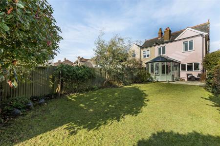Guilton, Ash, bedroom semi detached home for sale
