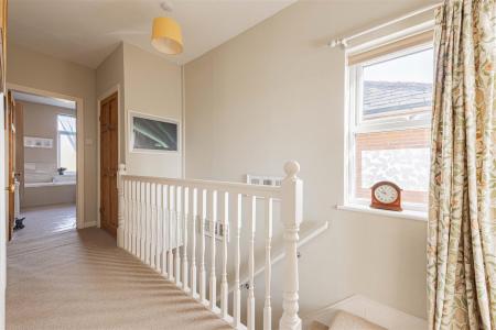 Guilton, Ash, bedroom semi detached home for sale