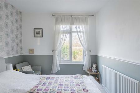 Guilton, Ash, bedroom semi detached home for sale