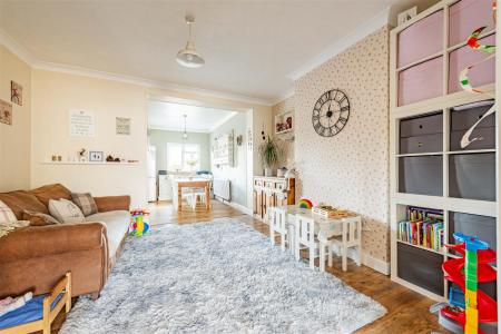 Orchard Road, Westbrook - 4 bedroom semi detached