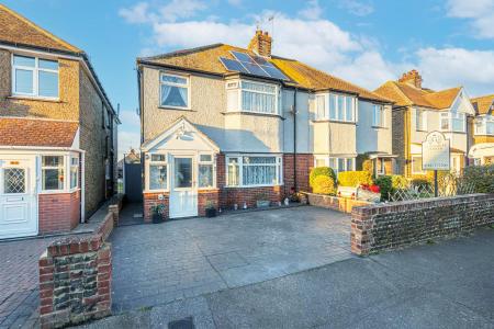 Orchard Road, Westbrook - 4 bedroom semi detached