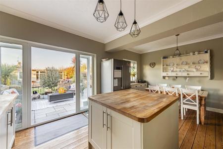 Orchard Road, Westbrook - 4 bedroom semi detached