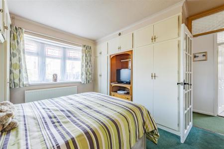 2 bedroom bungalow for sale in Margate by Guildcre