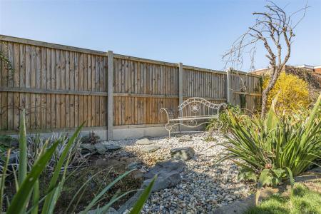 2 bedroom bungalow for sale in Margate by Guildcre