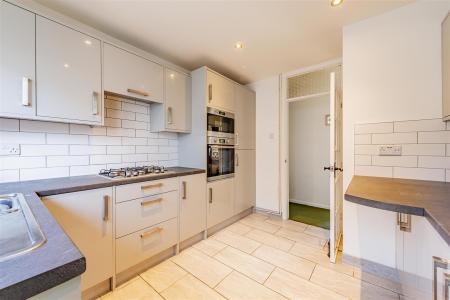 2 bedroom bungalow for sale in Margate by Guildcre