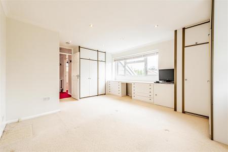 Mill Field Broadstairs. 3 bedroom bungalow for sal