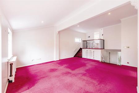 Mill Field Broadstairs. 3 bedroom bungalow for sal