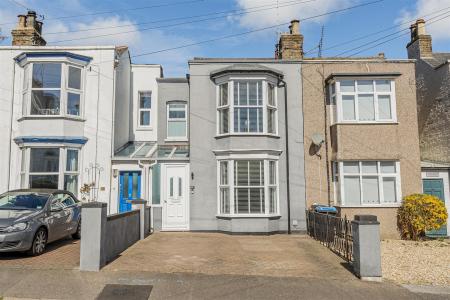 Vale Road Broadstairs, 3 bedroom terraced home by