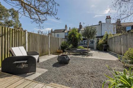 Vale Road Broadstairs, 3 bedroom terraced home by