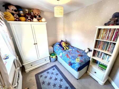 Cheney Road Misnter, 3 bed end-terrace for sale by