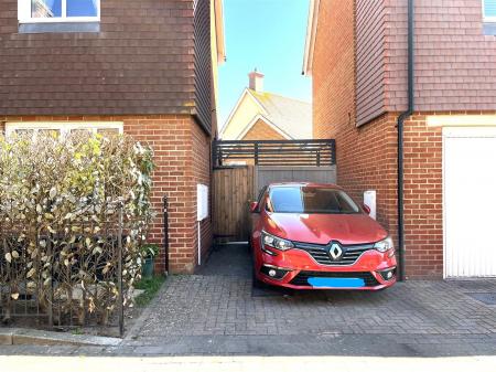 Cheney Road Misnter, 3 bed end-terrace for sale by