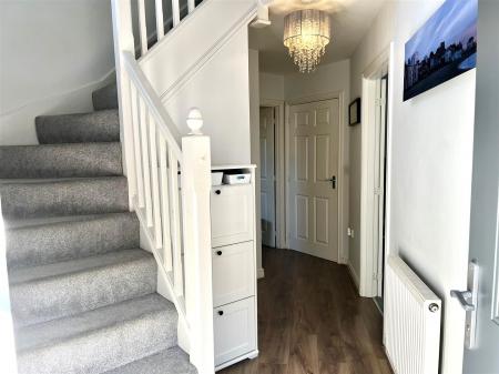 Cheney Road Misnter, 3 bed end-terrace for sale by