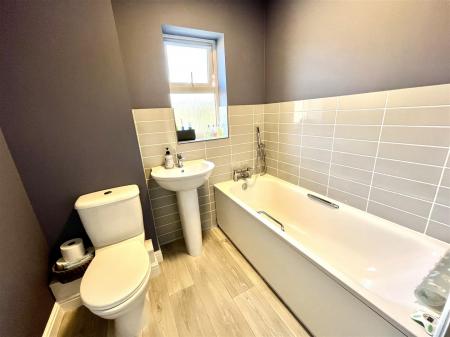 Cheney Road Misnter, 3 bed end-terrace for sale by