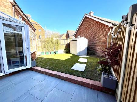 Cheney Road Misnter, 3 bed end-terrace for sale by