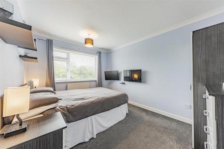 Windermere Avenue Ramsgate, 3 bed semi detached ho