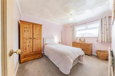 Mill Field Ramsgate, 2 bed bungalow for sale by Gu