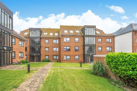 St Mildreds Gardens 2 Bedroom Apartment - Back Ext