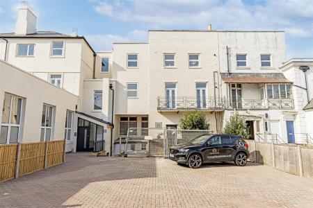 L J Imaging-53v2.jpg