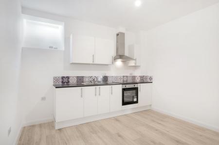 Communal Kitchen & Dining Room
