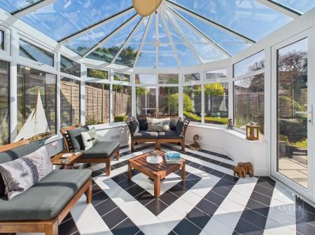 SUN ROOM