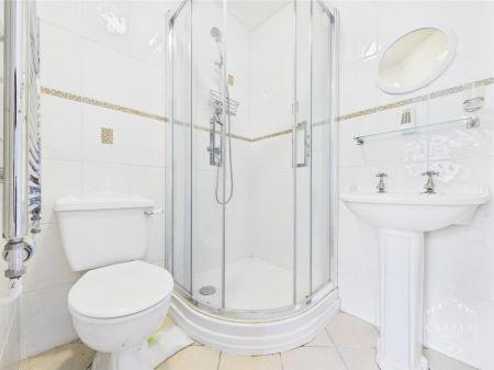 ENSUITE SHOWER ROOM