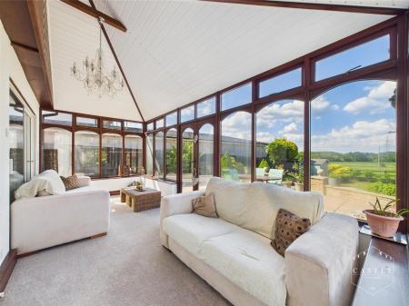 SUN ROOM