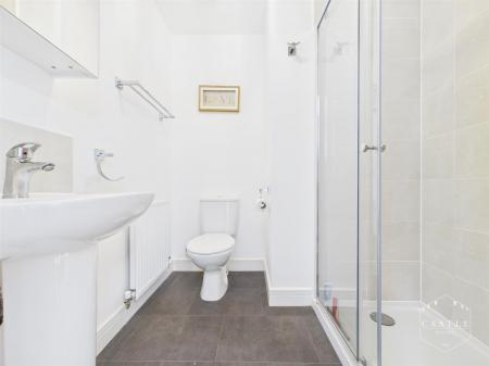 ENSUITE SHOWER ROOM