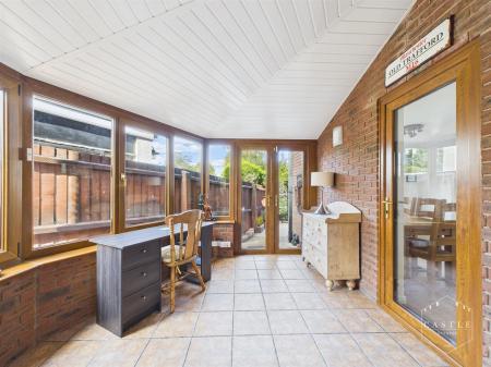 SUN ROOM