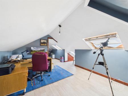 BEDROOM FIVE/OFFICES