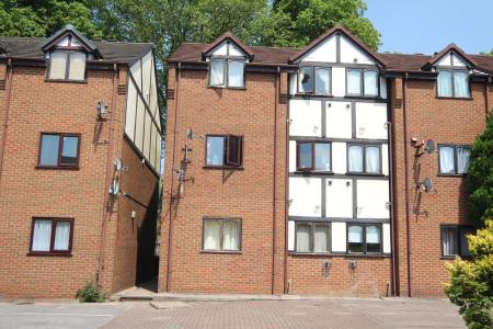 15, Granville Gardens, Hinckley Front.jpg