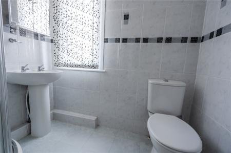 Shower Room (2)