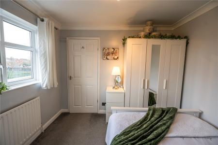 Bedroom 3 (2)