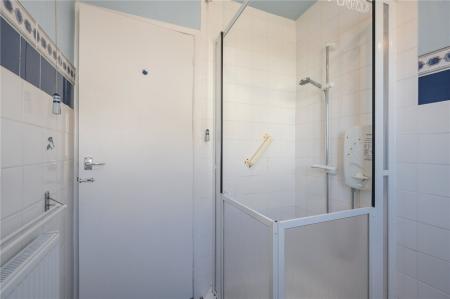 Shower Room (2)