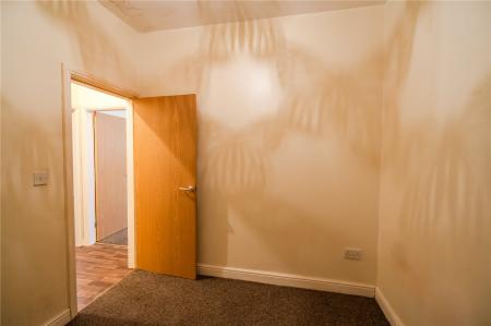 Bedroom 2 (1)