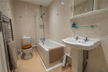 Fff - Bathroom