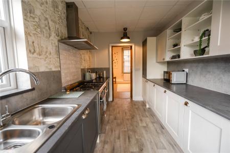 Gff - Kitchen (2)