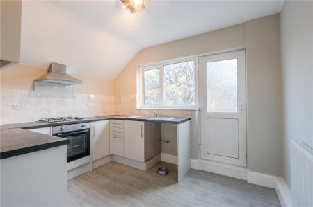 Kitchen (2)