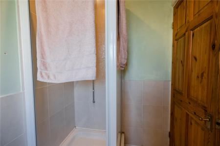 Flat 1 - En-Suite