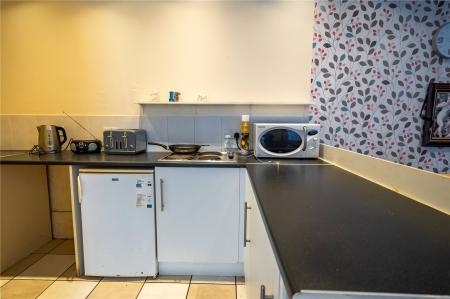 Flat1-Living/Kitchen